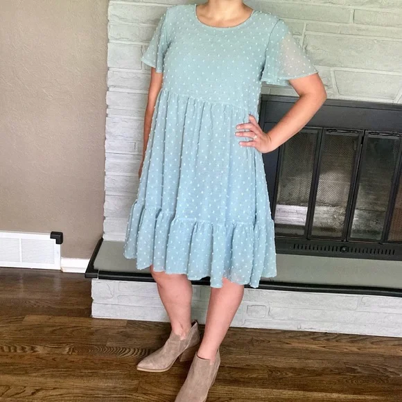 Filly Flair dusty blue raised dot short sleeve dress - Picture 3 of 6